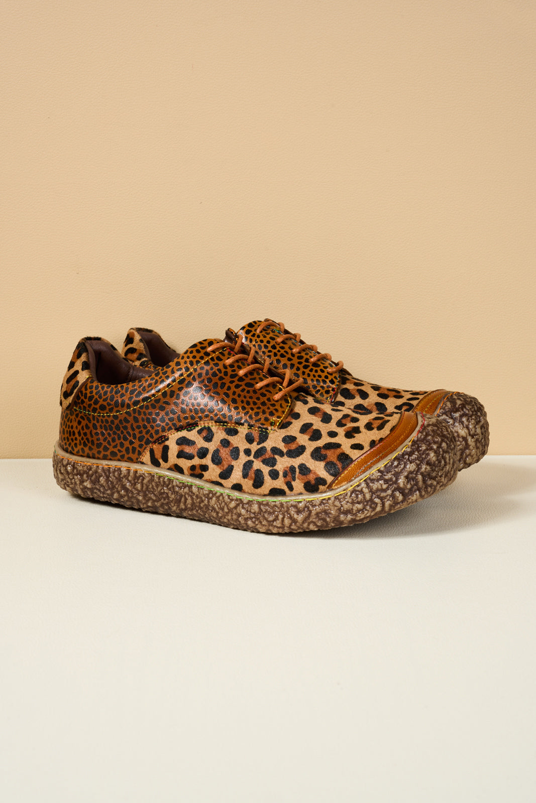 Vicconfy | Justeena Animal Pattern Leather Outdoor Sneaker