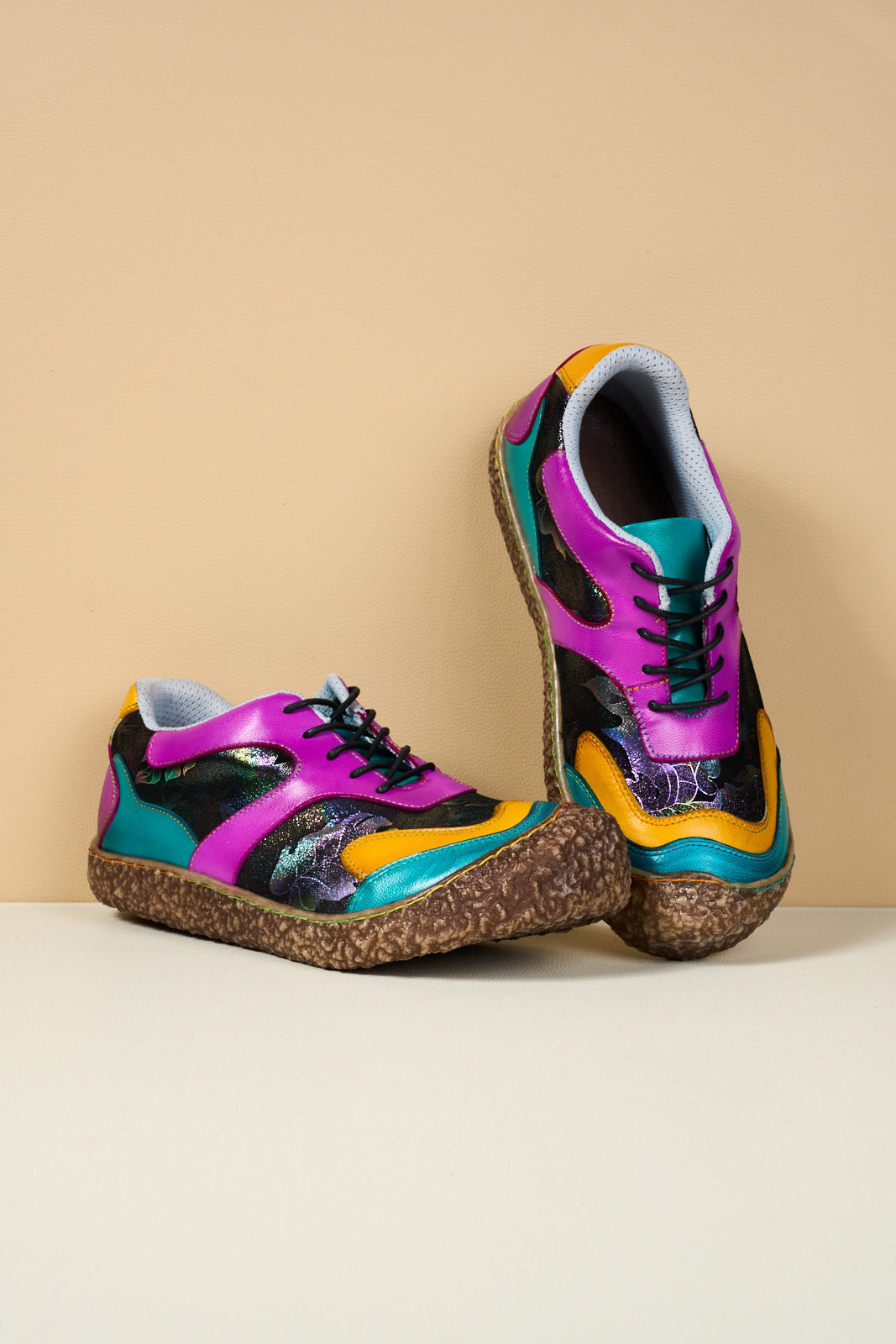 Vicconfy | Sashay My Way Leather Fashion Sneaker