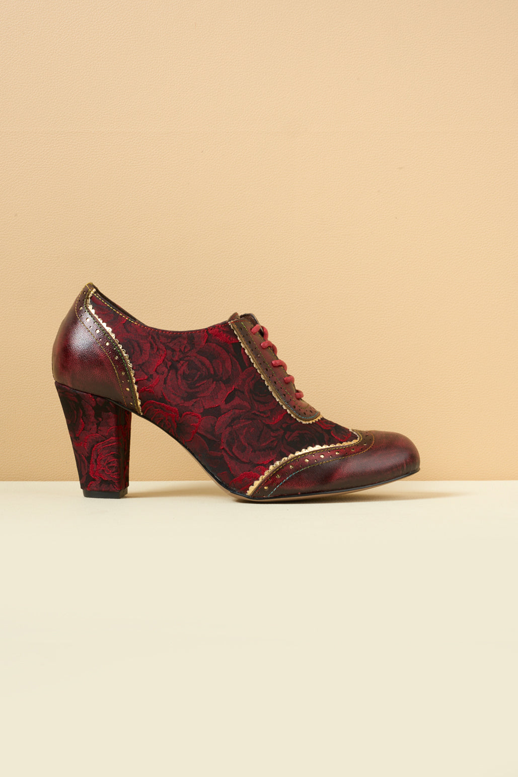 Vicconfy | Send Love Rose Jacquard Leather Oxford
