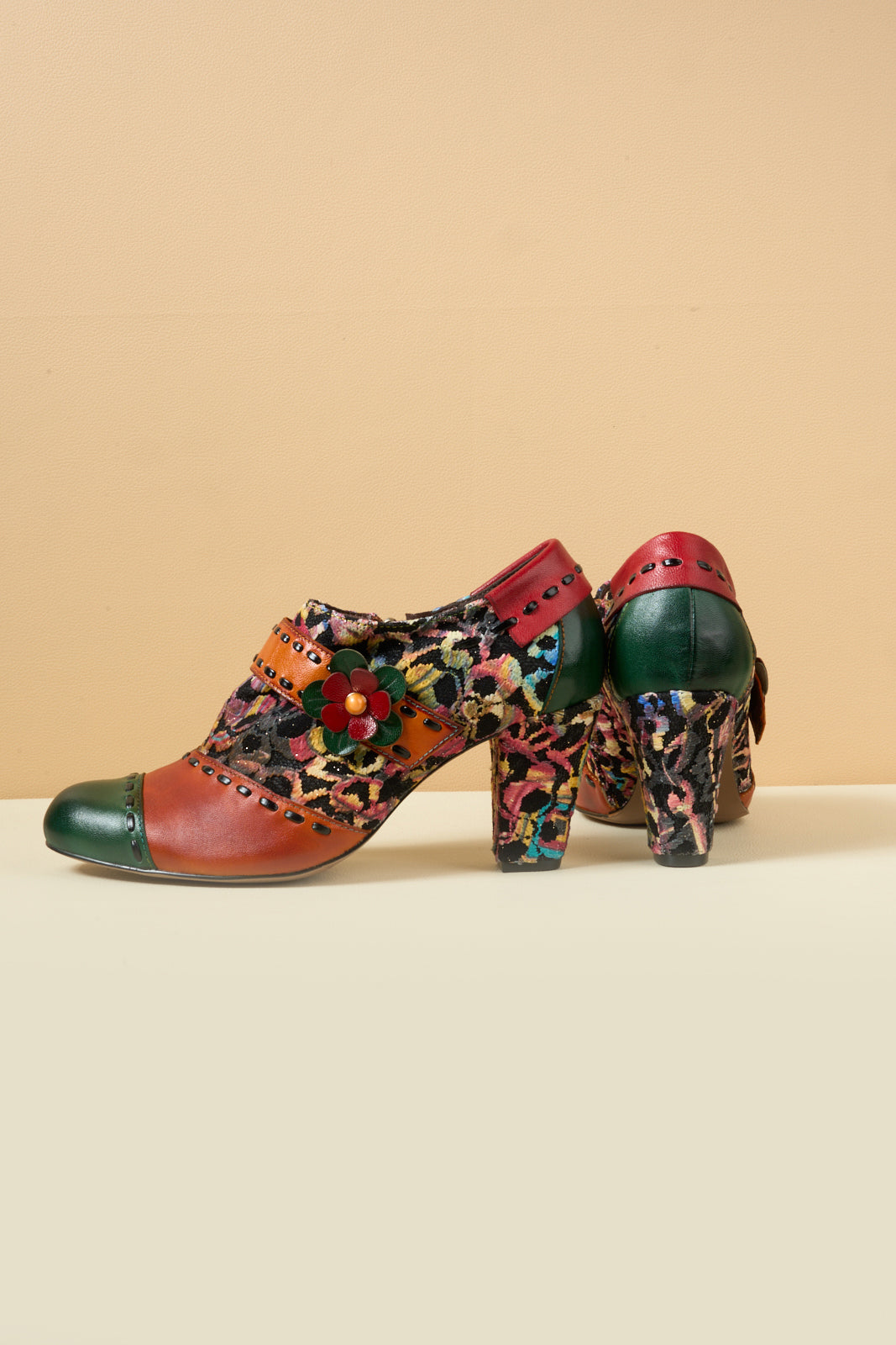 Vicconfy | Renay Canvas Jacquard Leather Pump Brogues