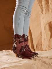 Vicconfy | Bassett Embroidered Leather Ankle Boots