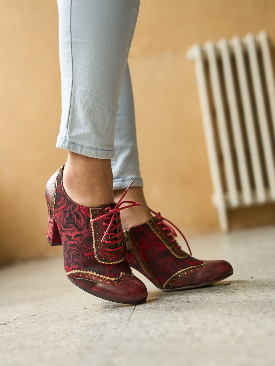 Vicconfy | Send Love Rose Jacquard Leather Oxford