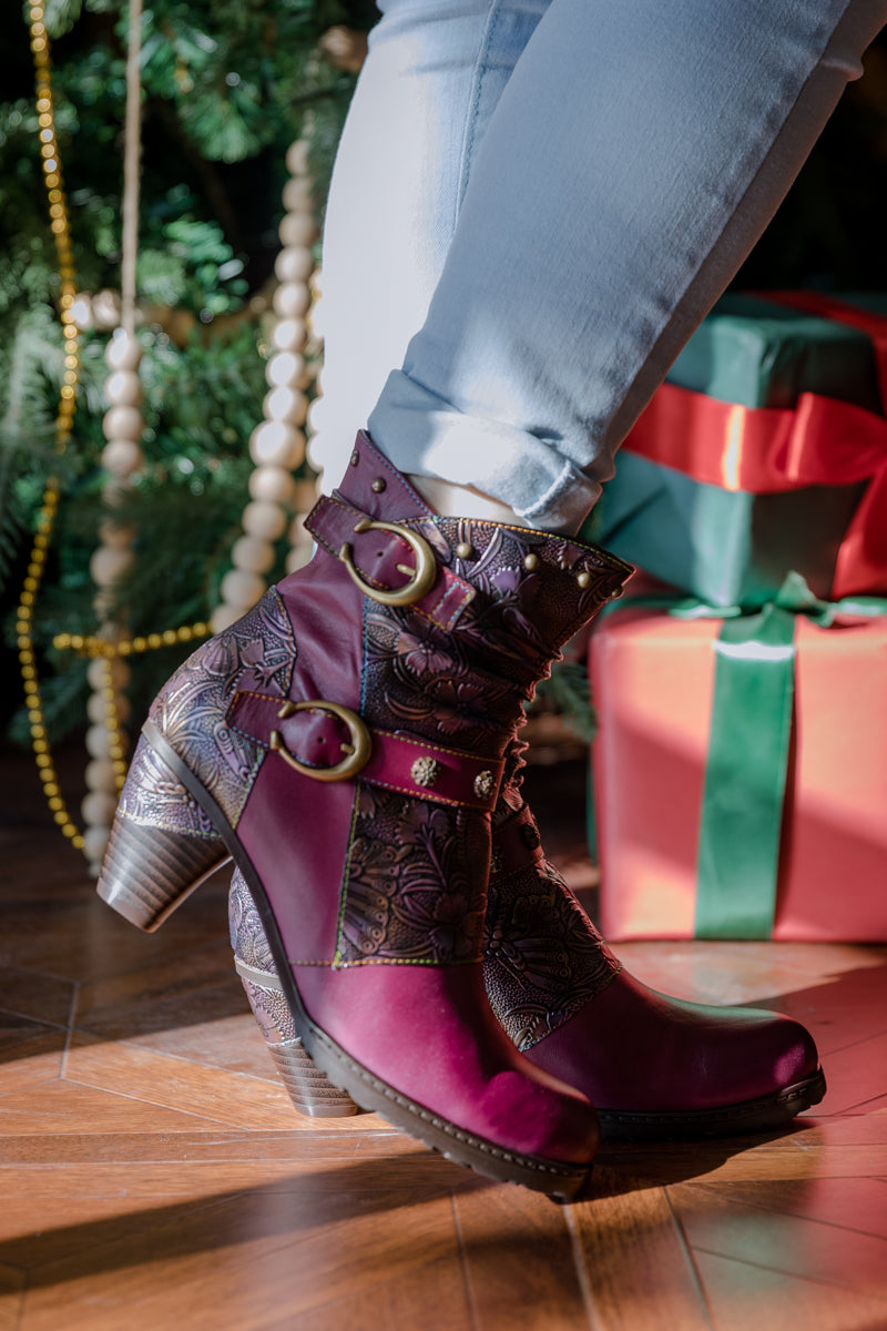 Vicconfy | FLORAL EMBOSSED BUCKLE UP LEATHER BOOTIE - VIOLET