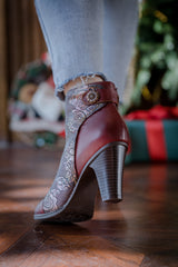 Vicconfy | FLORAL EMBOSSED METALLIC LEATHER ANKLE BOOT - CLARET