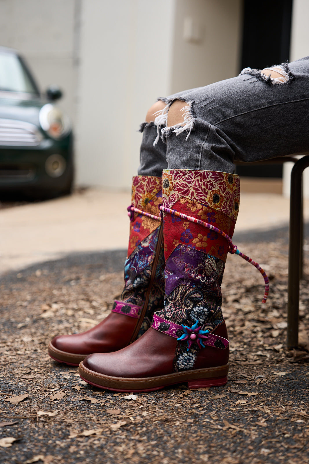 Vicconfy | Daylen Floral Embroidery Leather Knee-High Boots