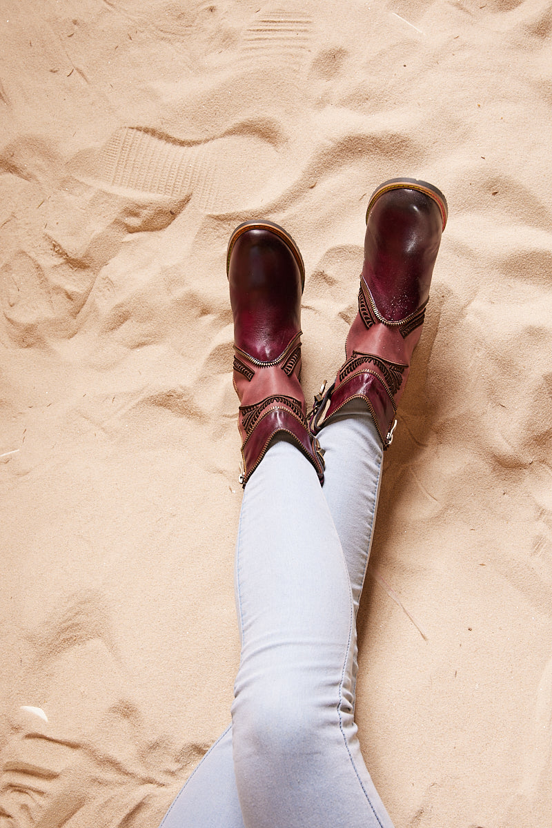 Vicconfy | Bassett Embroidered Leather Ankle Boots