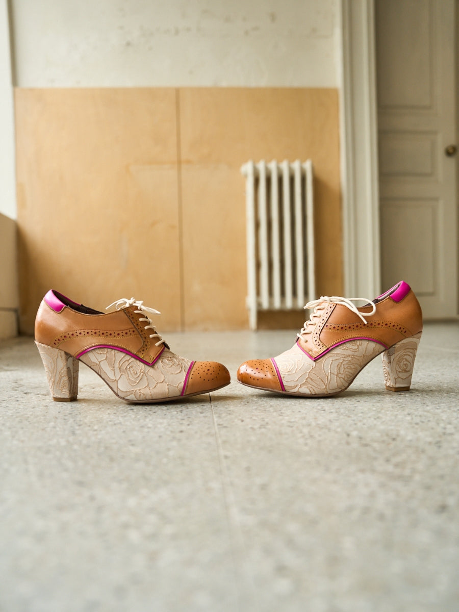 Vicconfy | Roses Harvest Jacquard Leather Oxford