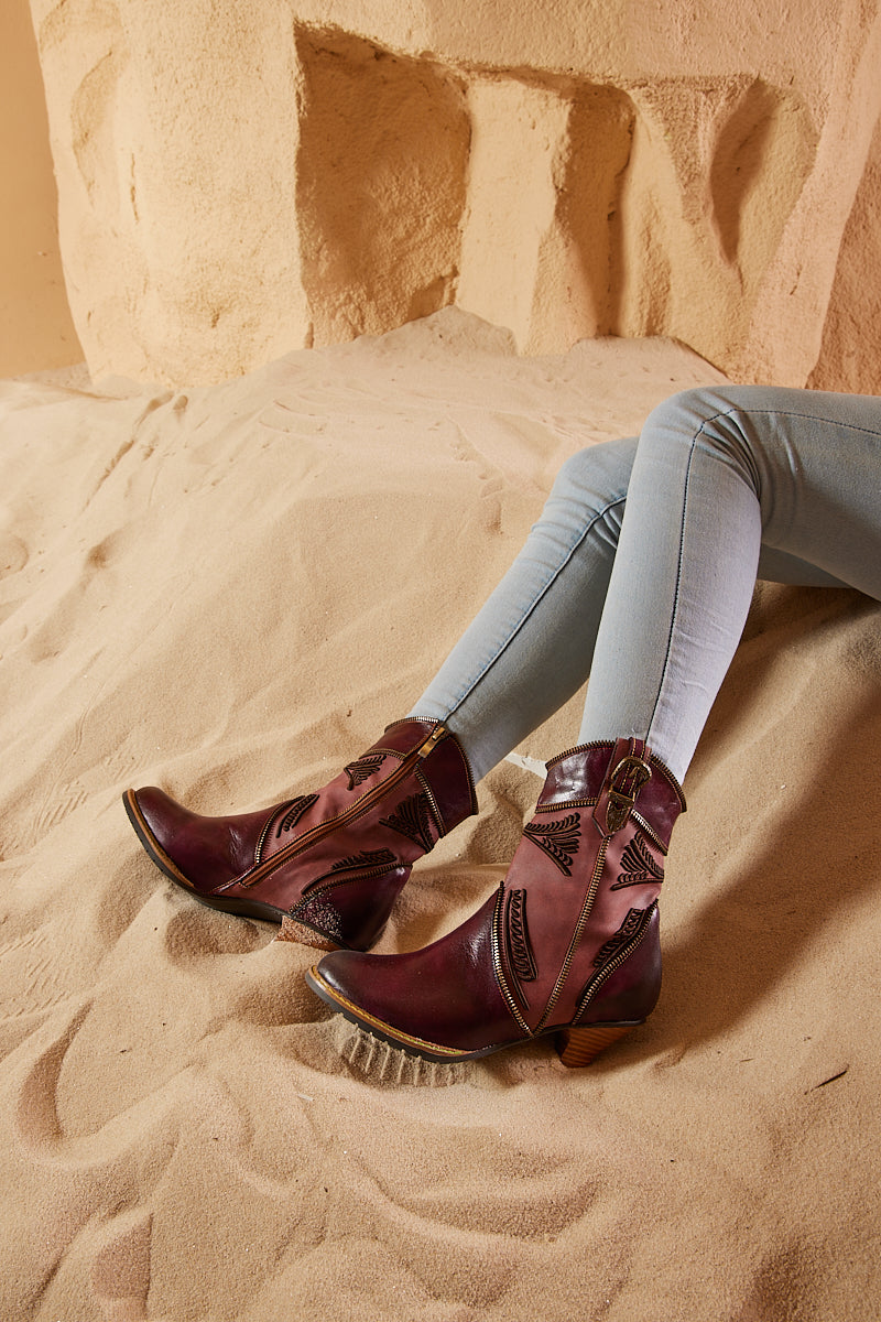 Vicconfy | Bassett Embroidered Leather Ankle Boots