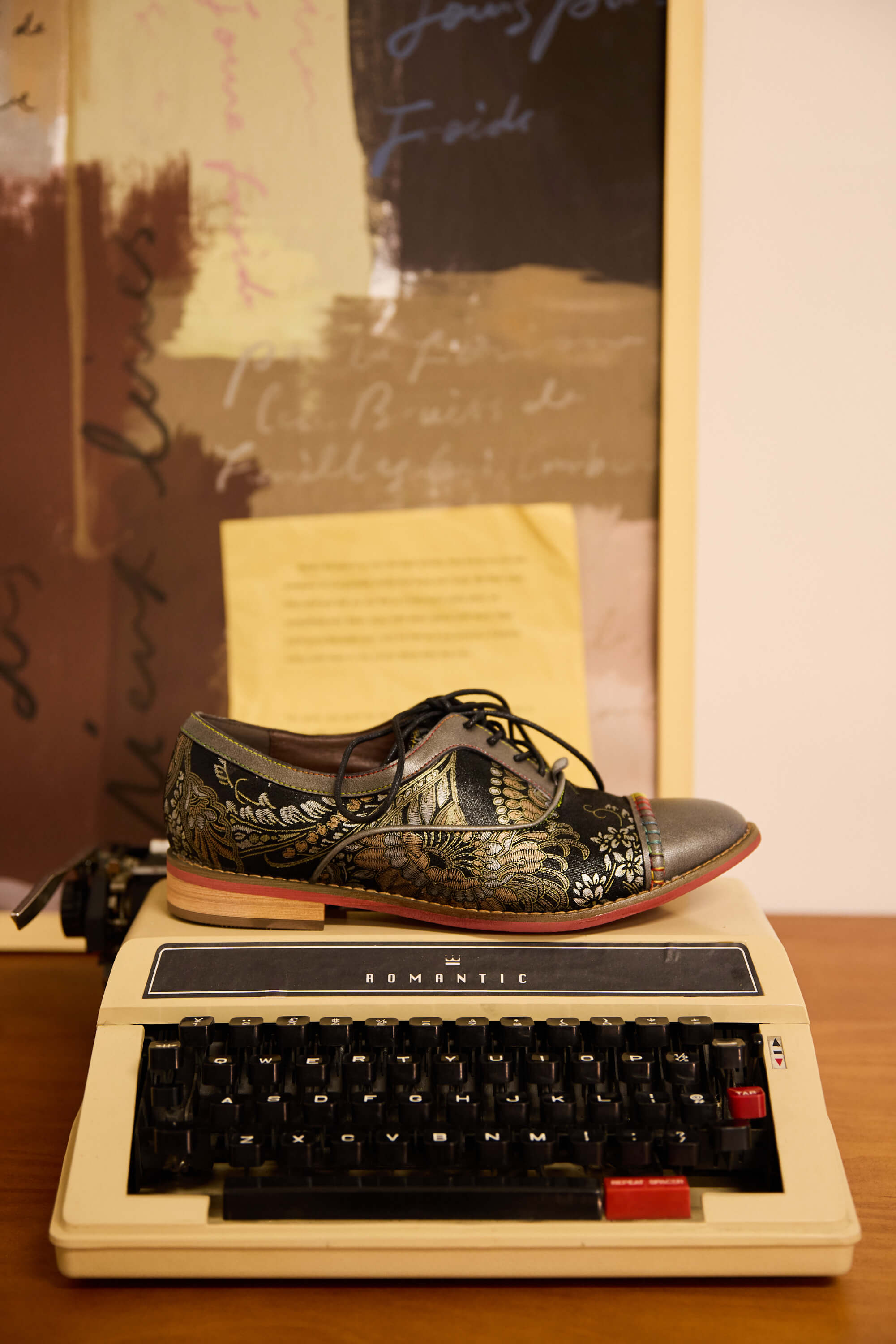 Vicconfy | Chantelle Floral Leather Oxford